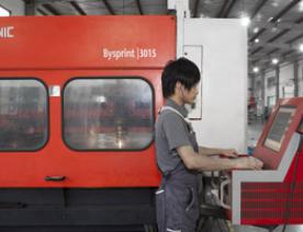 日本三（sān）菱ML3015LUP激光切割機